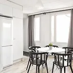Hiisi Homes Soernaeinen Lägenhet Helsingfors